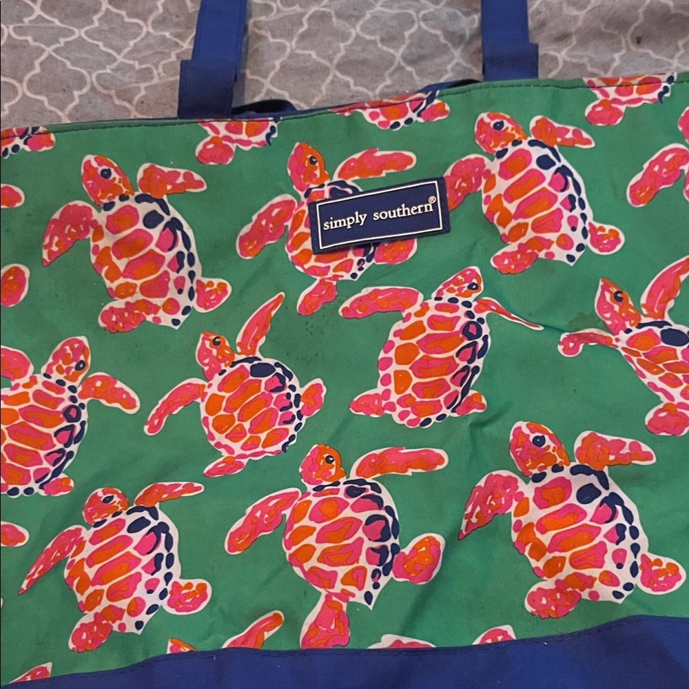 Simply Southern Green Tote with Pink Turtles